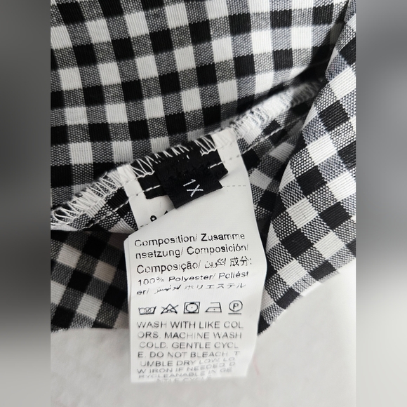Black and White Plaid V Neck Lightweight Long Sleeve Blouse 1X - Picture 4 of 7